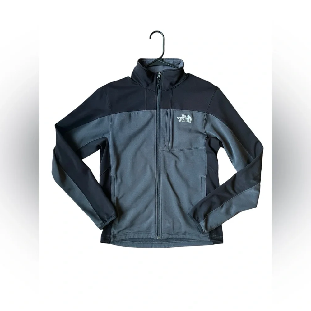 The North Face Men’s Lightweight Full Zip Jacket Small